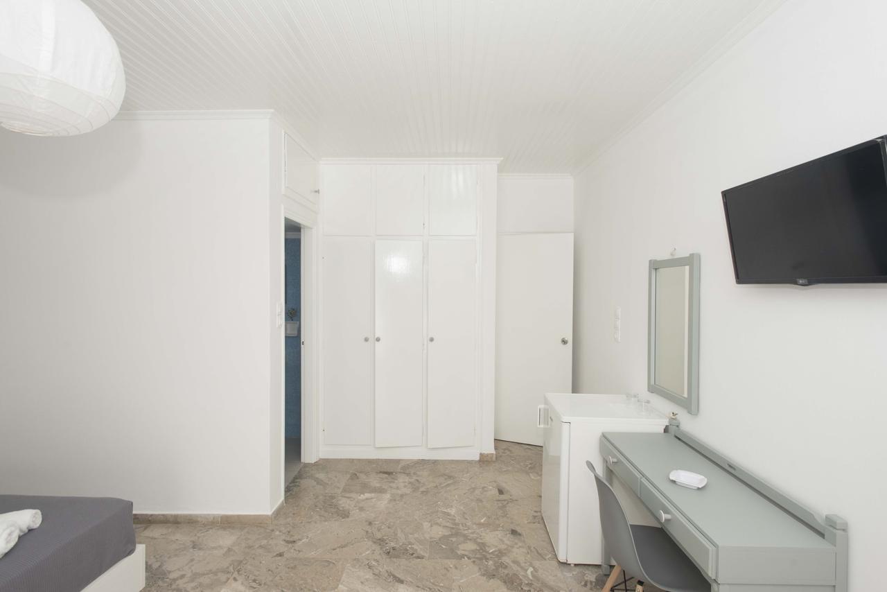 מת'וני Hotel Finikas מראה חיצוני תמונה
